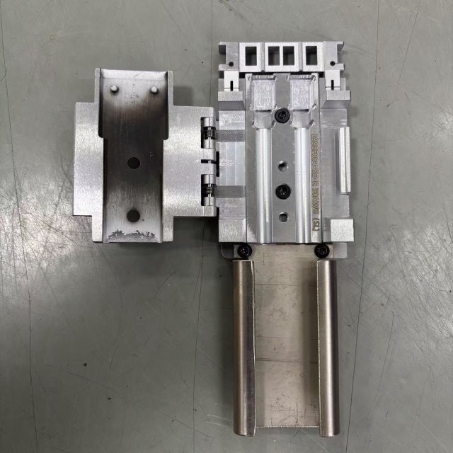 Fixture connector chính xác